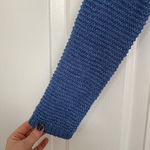 Sky blue Divided H&M sweater. - Picture 2 of 12